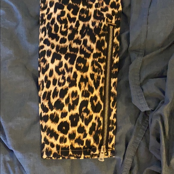 New condition juicy jeans - Picture 4 of 7